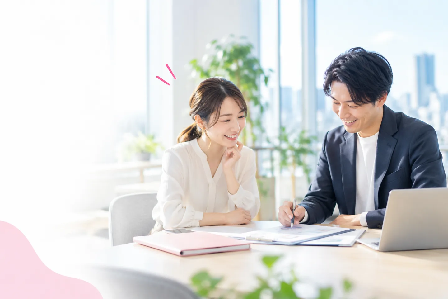 採用について相談している担当者
